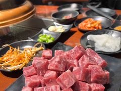 -肉甲韩国木炭烤肉(新壹街1店)