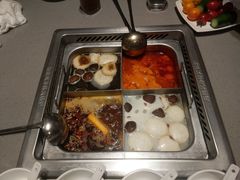 -海底捞火锅(公益西桥店)