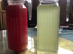 鲜榨柠檬汁-金塔傣乡·云南民族特色菜·傣味手抓饭(金瓦路店)