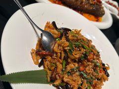 -铜锣湾·有麝自然香(渝北财富中心店)