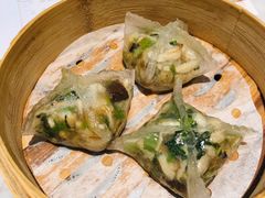 -香港百合居(LCM置汇旭辉广场店)