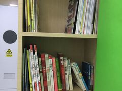 -岳辰齿科(浦东长泰店)