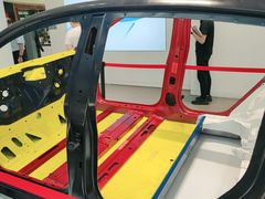 -TESLA 特斯拉(广州天环广场体验店)
