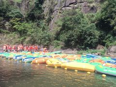 -雅鲁激流探险漂流