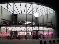 -Apple零售店(新街口店)