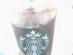 -星巴克(浦东机场T2到达店)