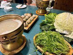 -慢丽江·云南野生菌土鸡锅(付家庄店)