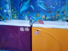 -爱亲母婴生活馆