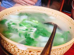 白菜豆腐汤-苗湘食府(十年店)