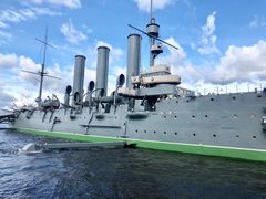 -阿芙乐尔号巡洋舰