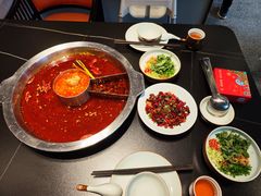 -味当家鱼头火锅.•甲鱼料理(金沙店)