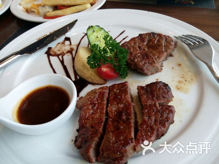 西十二街牛排自助餐厅(大悦城店)的点评
