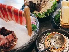 -湊湊火锅·茶憩(新中关购物中心店)