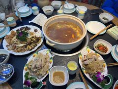 -阿鹏故事野生菌火锅(古城店)