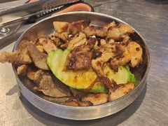 -哈哈碳都·牛肋条无限自助烤肉(台江万达店)