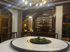 -悠然爱空间高尔夫温泉别墅轰趴馆(思念果岭店)