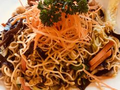 -Pundi Pundi Restaurant