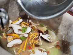 -姚记抚仙湖石锅鱼庄