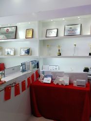 -蕾特恩专业祛痘国际连锁