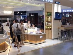 门面-爸爸糖吐司面包(大连高新锦辉商场店)
