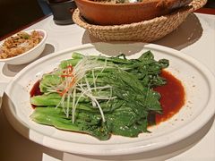 -炆艺乳鸽·煲仔饭大排档(望京来广营店)