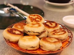摩登粑粑-蔼若春.传承三十年云南菜(金碧公园店)