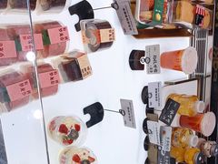 零售区-红跑车(朝晖店)