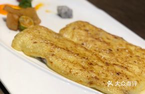 Fruit Wood Roasted Steak