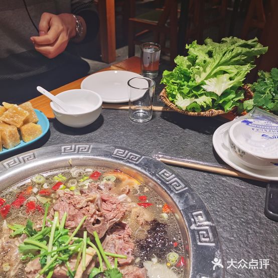 老北京羊蝎子(宏图街店)