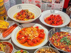 -龙巢盱眙龙虾·牛蛙·烧烤宵夜(八卦岭店)