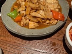 -萨拉伯尔(燕莎友谊商城店)
