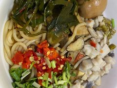 -统桶发卤粉王(银盆岭万达广场店)