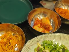 -臻牛烤肉