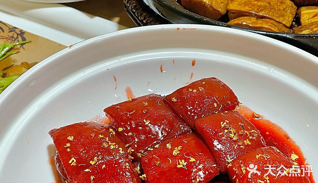 邯郸是真颠儿啊！！！吃个饭还带把脉……绝了！
