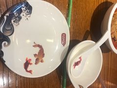 -渝是乎川渝小炒(新世界百货望京店)
