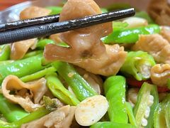 -芦茨金富饭庄·25年老字号·专做稻草鸡