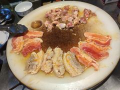 -冰冰龙虾·江湖菜·花园江景餐厅