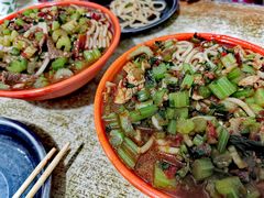 -玲玲米粉·新疆现炒米粉(大十字总店)