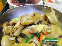 -独一佳老胡湘菜馆(矿山路店)