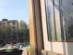 -星巴克(曲靖金都广场店)