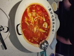 -江渔儿酸菜鱼(映月湖环宇城店)