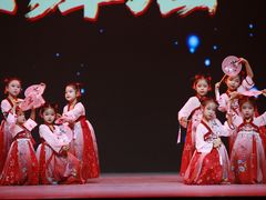 -蒲公英舞蹈艺术中心(解放路校区)