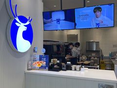 -瑞幸咖啡(凯德虹口龙之梦店)