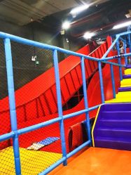 -蹦贝运动中心·蹦床·攀岩·闯关(龙岗店)