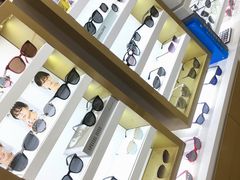-横岗眼镜城