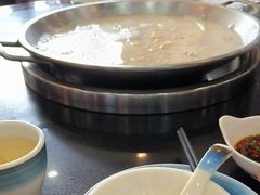 -老来福·非遗酸汤兔(凯旋路店)