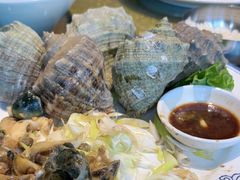 -方国老头包子·39年威海本地老字号•小船海鲜疙瘩汤