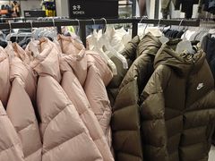 -NIKE北京赛特换季优惠店