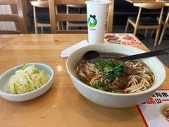 -李先生牛肉面大王(莱芜信誉楼店)