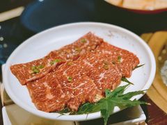 -山川小町·极番烧肉(新地假日广场店)